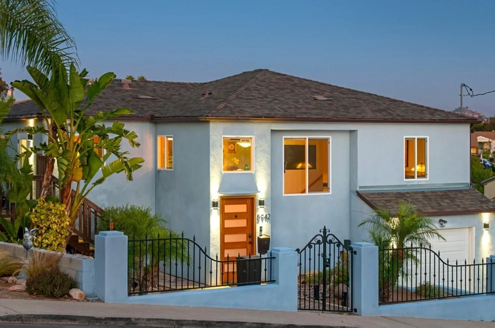 Unit for sale at 5942 Alta Mesa, San Diego, CA 92115