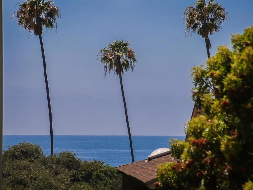 Unit for sale at 8263 Camino Del Oro, La Jolla, CA 92037