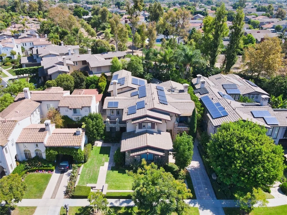 Unit for sale at 32 Canyonwood, Irvine, CA 92620