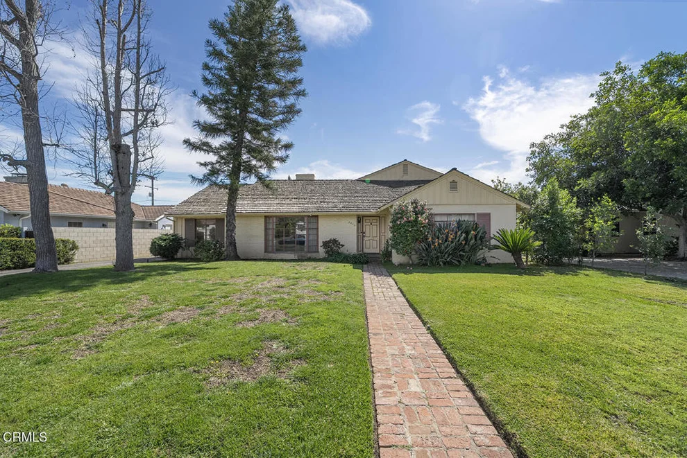 Unit for sale at 2850 Wallingford Road, San Marino, CA 91108