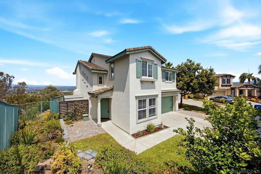 Unit for sale at 150 Ridge View Way, Oceanside, CA 92057