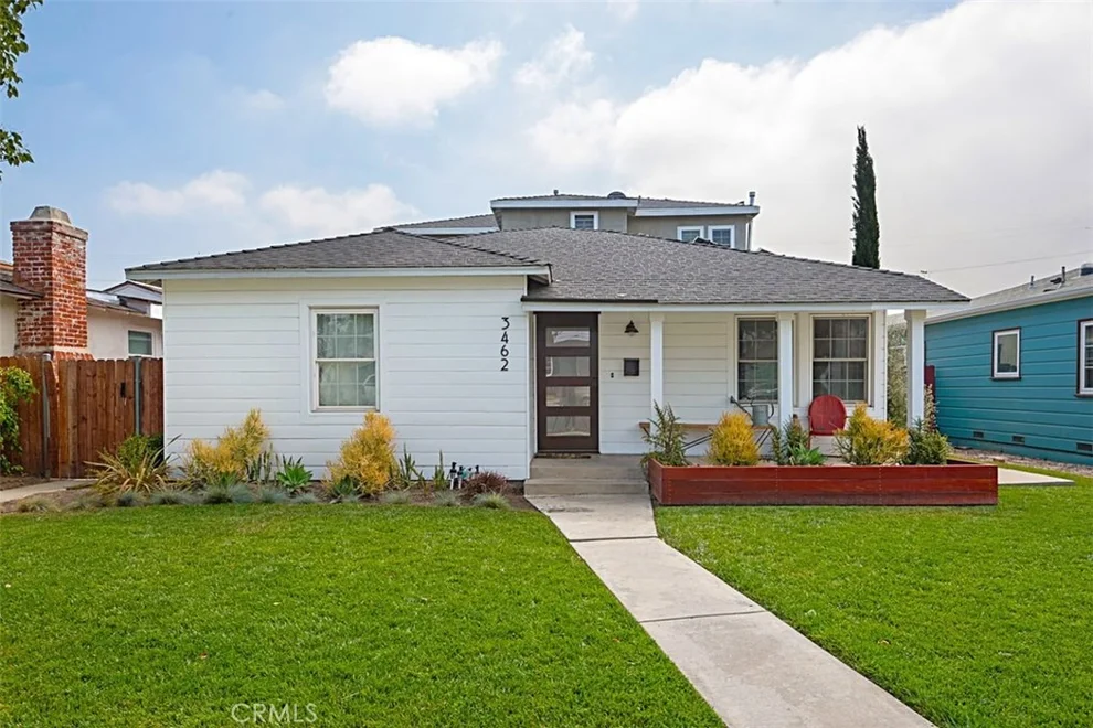 Unit for sale at 3462 Gaviota Avenue, Long Beach, CA 90807