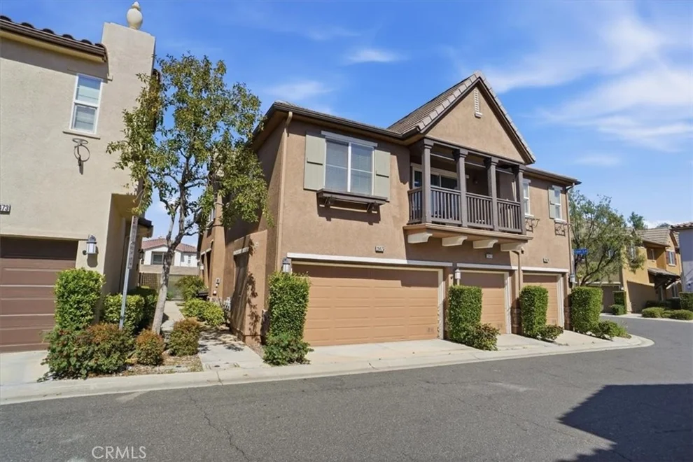 Unit for sale at 28475 Santa Rosa, Saugus, CA 91350