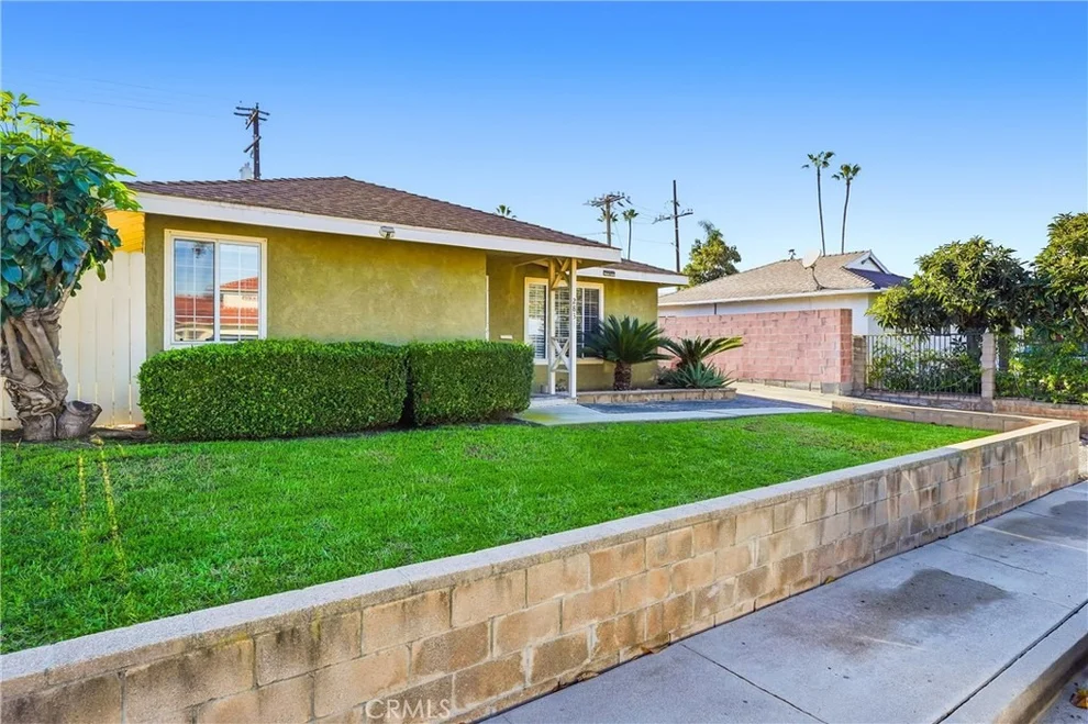 Unit for sale at 2834 Pacific Coast Highway, Torrance, CA 90505