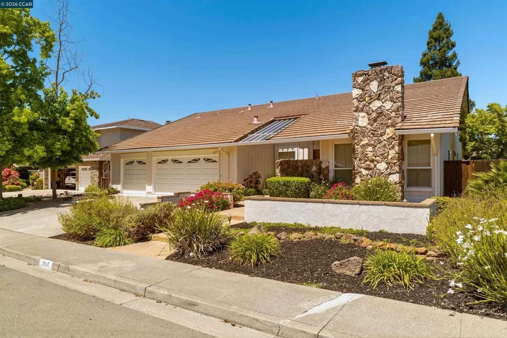 Unit for sale at 3237 Vera Cruz Dr, San Ramon, CA 94583