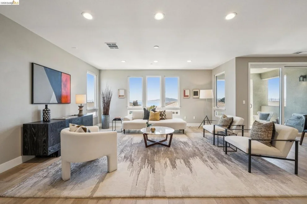 Unit for sale at 16 Sea Star Ct, Richmond, CA 94801