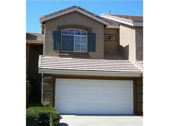 Unit for sale at 9439 Questa Pointe Street, San Diego, CA 92126