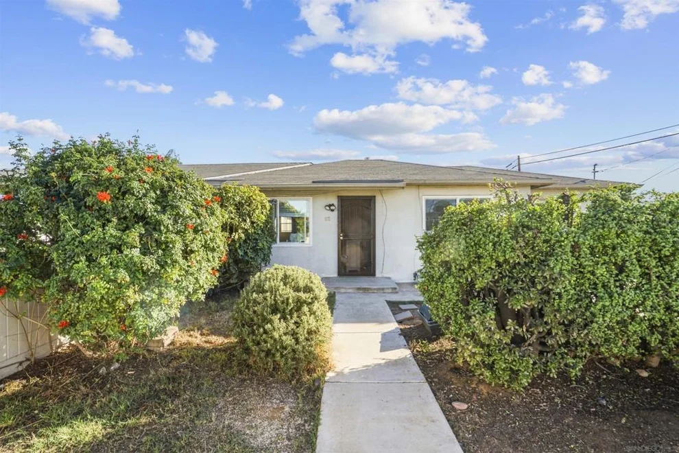 Unit for sale at 931 933 Elm, Imperial Beach, CA 91932