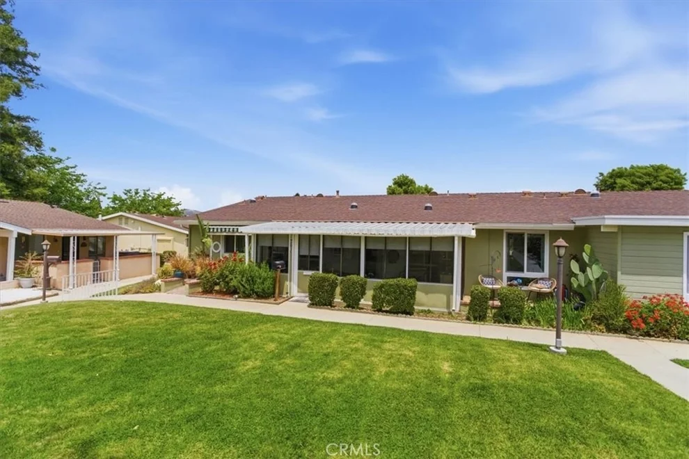 Unit for sale at 19203 Avenue Of The Oaks, C, Newhall, CA 91321