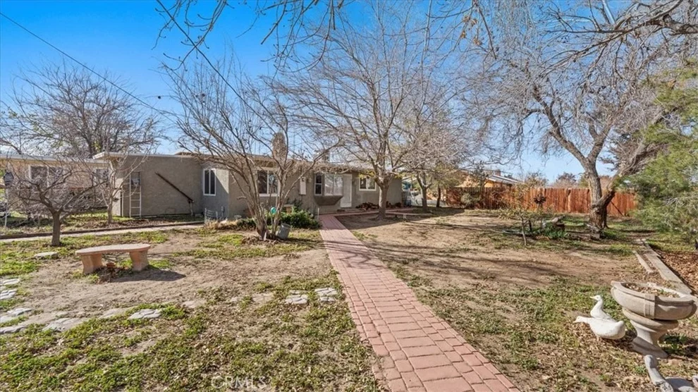 Unit for sale at 9728 E Avenue S10, Littlerock, CA 93543