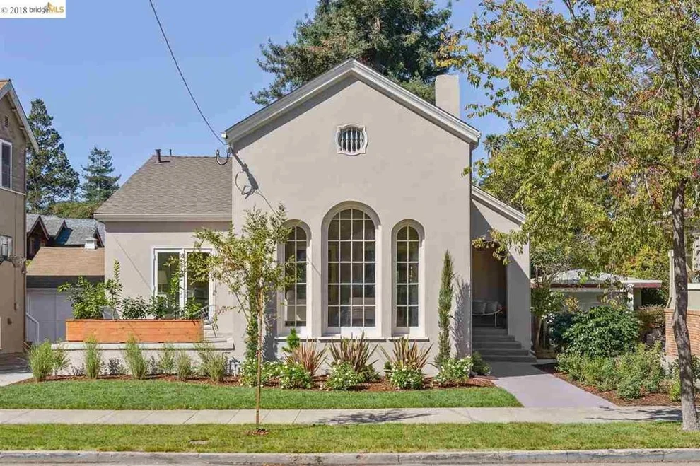 Unit for sale at 2936 Piedmont Ave, Berkeley, CA 94705