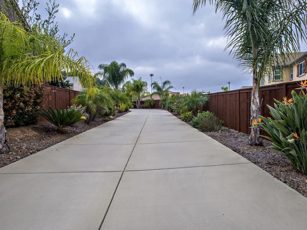 Unit for sale at 3211 Crane Ave, Escondido, CA 92027
