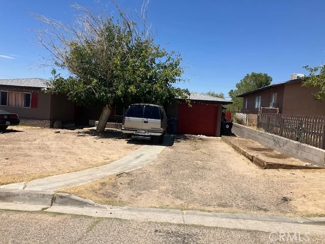 Unit for sale at 25452 Dayton, Barstow, CA 92311