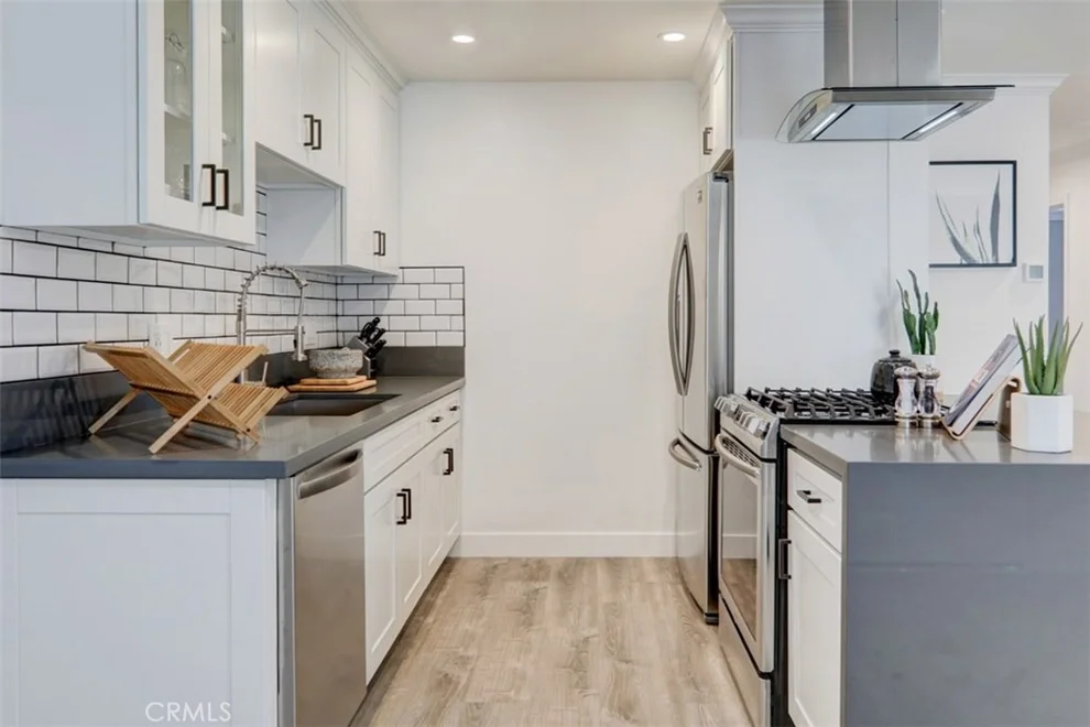 Unit for sale at 623 Walnut Avenue, Long Beach, CA 90802