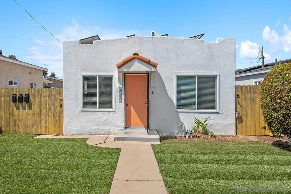 Unit for sale at 2948 52 Franklin Ave, San Diego, CA 92113