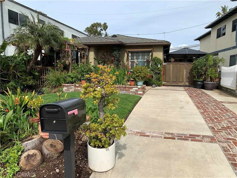 Unit for sale at 246 Avenida Del Poniente, San Clemente, CA 92672