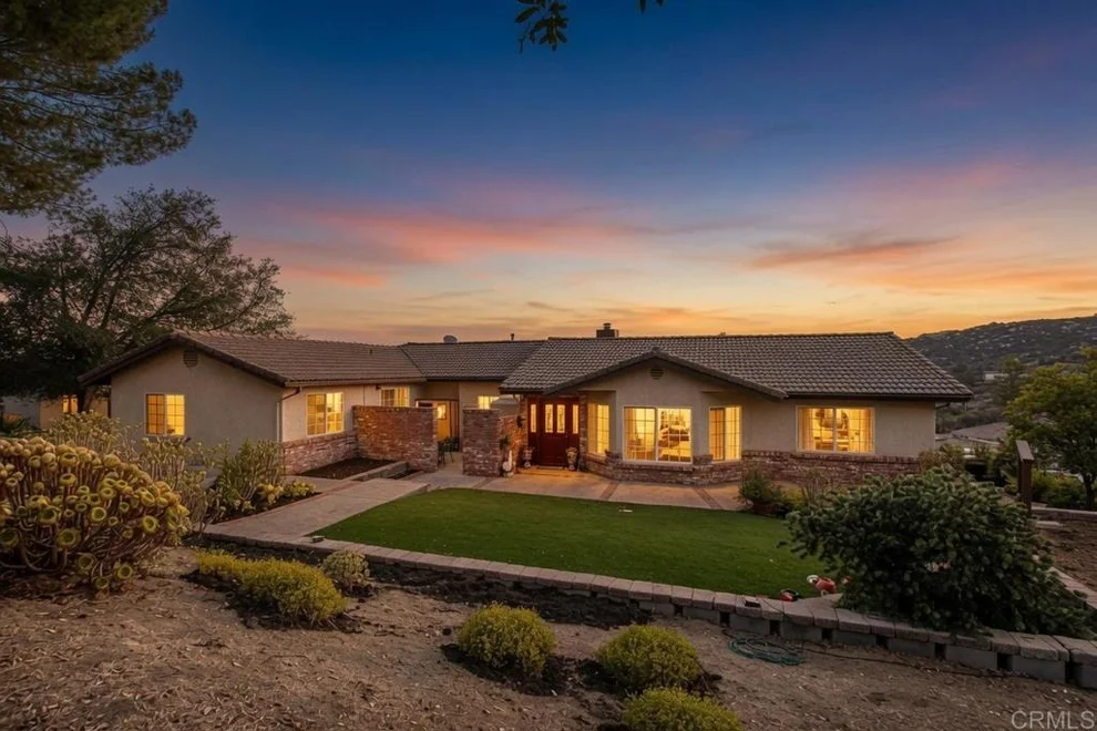 Unit for sale at 671 Philton, Ramona, CA 92065