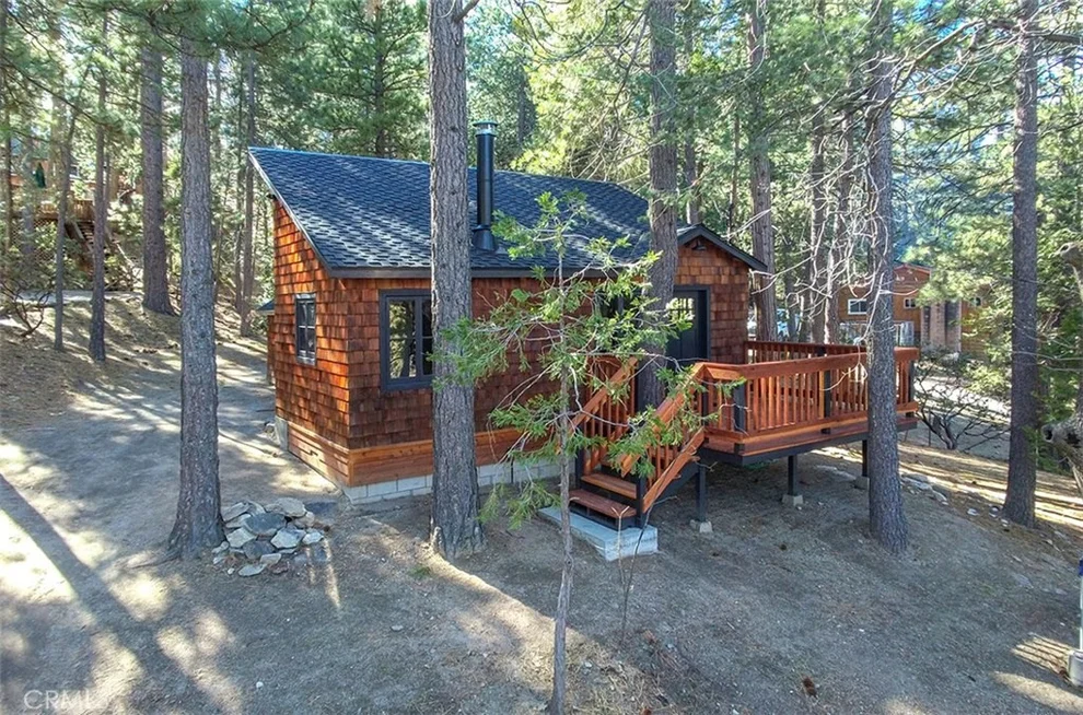 Unit for sale at 52931 Fern Land Drive, Idyllwild, CA 92549