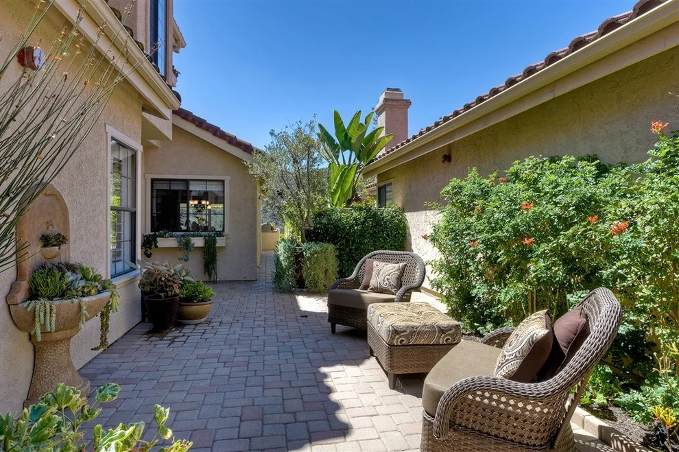 Unit for sale at 29158 Laurel Valley Drive, Vista, CA 92084