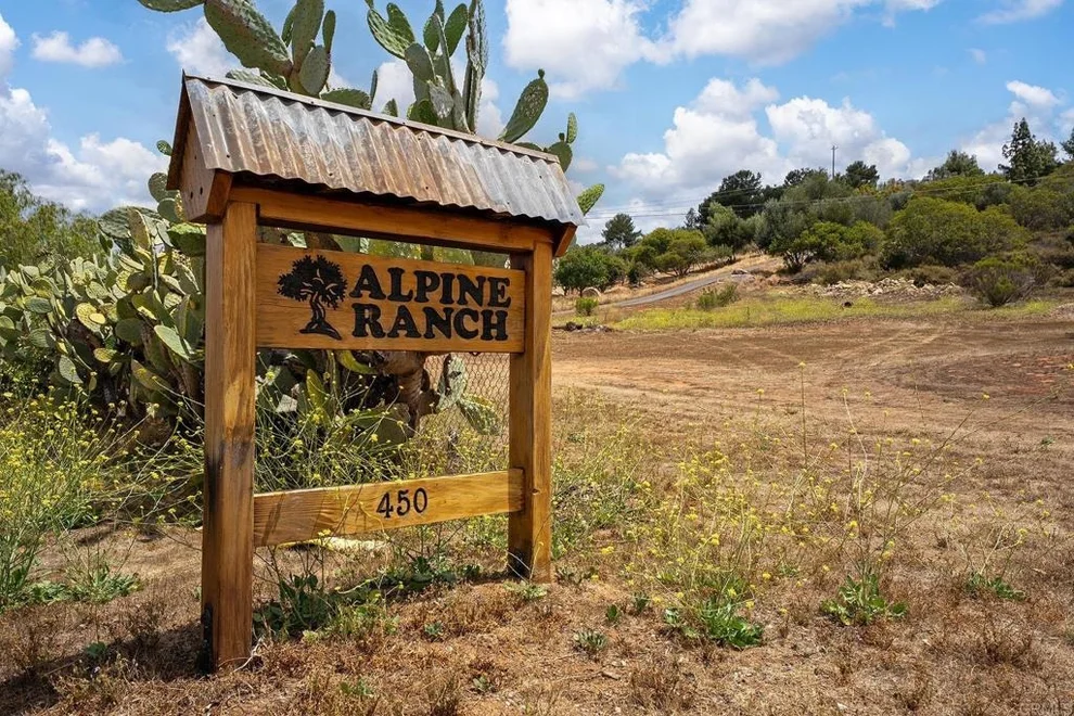 Unit for sale at 450 SUMMERHILL CT, Alpine, CA 91901