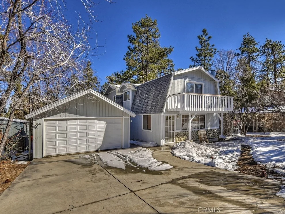Unit for sale at 605 Leonard, Sugar Loaf, CA 92386