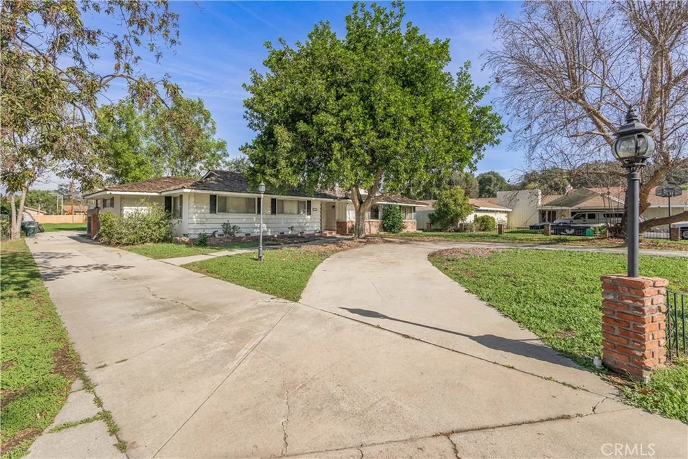 Unit for sale at 751 S Corrida, Covina, CA 91724