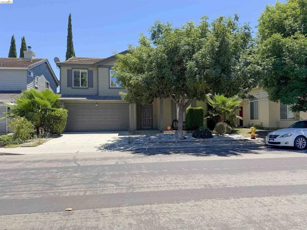 Unit for sale at 448 Burlington Drive, Tracy, CA 95376