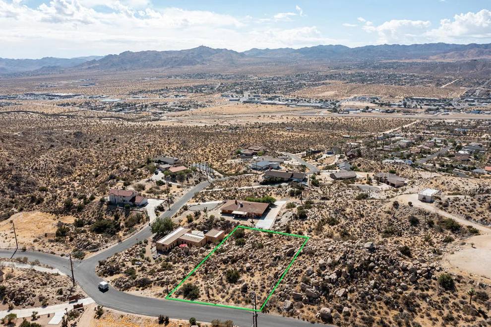 Unit for sale at 205 Bandera Road, Yucca Valley, CA 92284