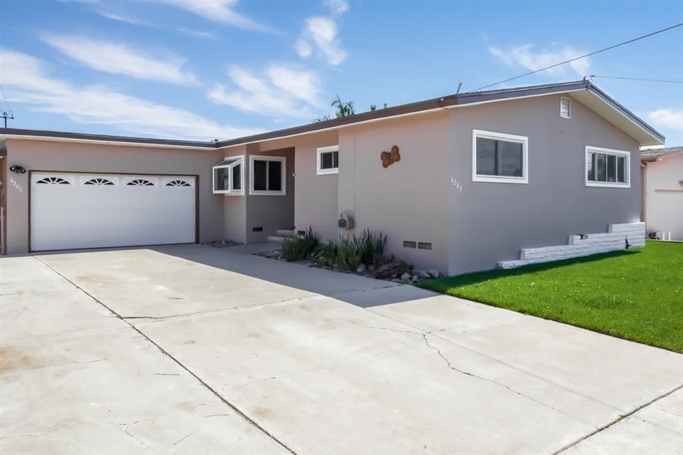 Unit for sale at 6205 Kimberly Dr, La Mesa, CA 91942