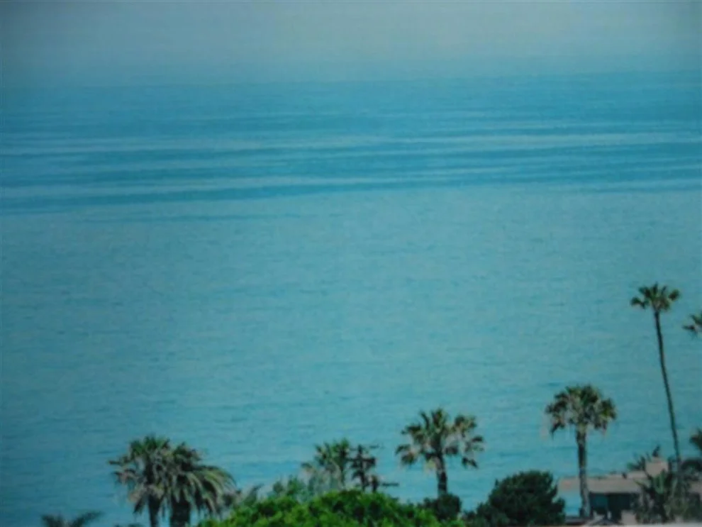 Unit for sale at 752 Cornish Dr, Encinitas, CA 92024