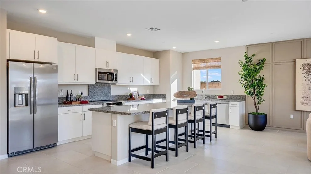 Unit for sale at 7439 Penn Avenue, Hesperia, CA 92345