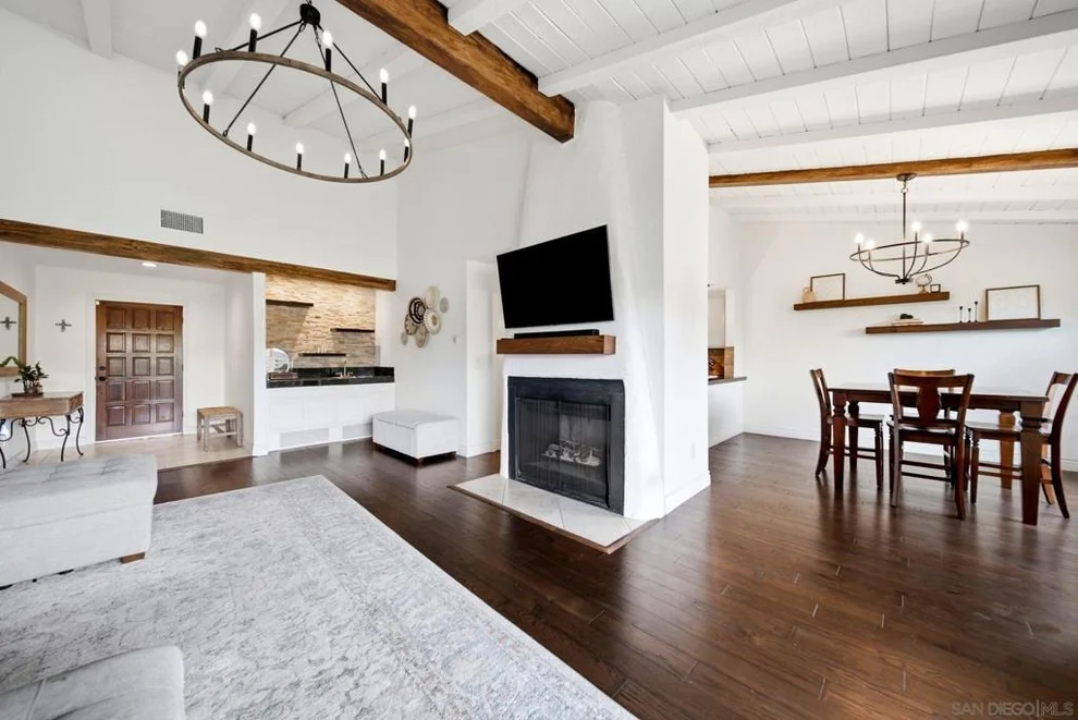 Unit for sale at 1126 San Jacinto, Escondido, CA 92026