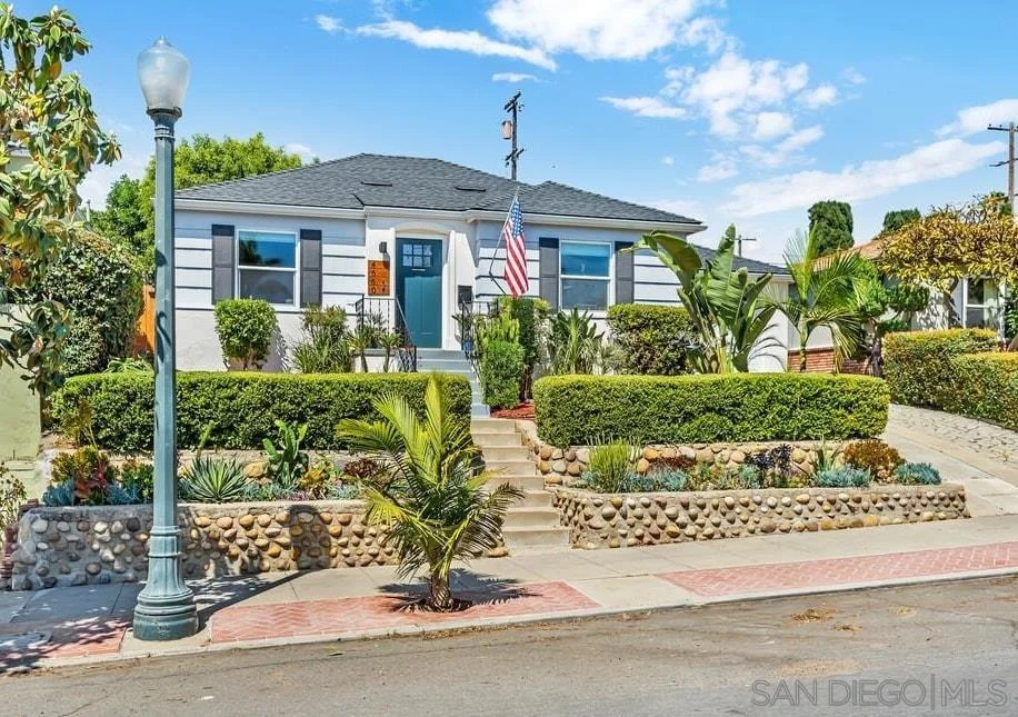 Unit for sale at 4660 Rolando Blvd, San Diego, CA 92115