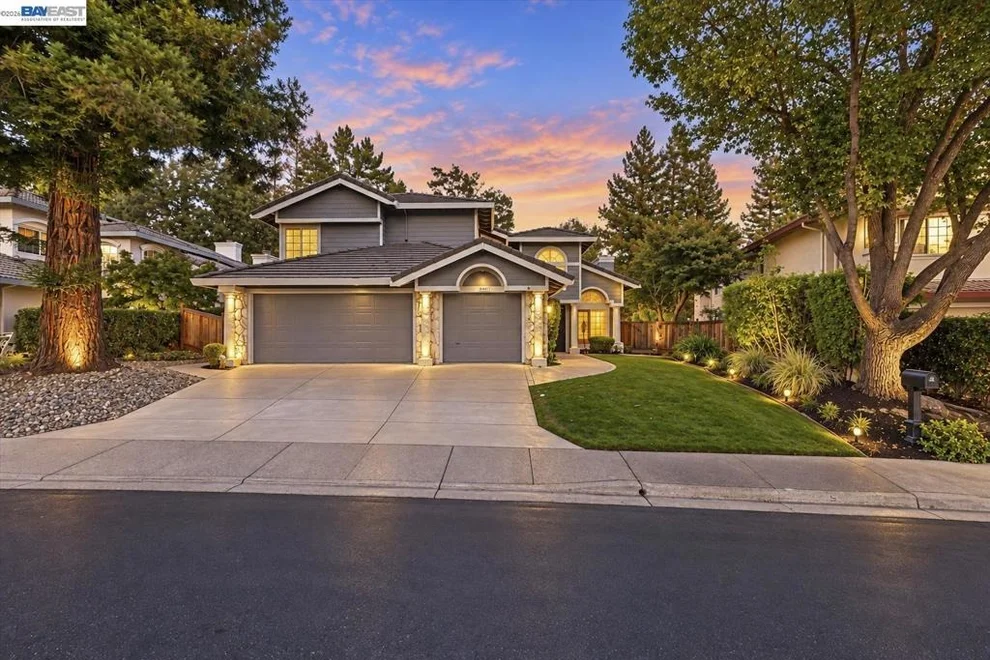 Unit for sale at 749 Sweet Water Dr, Danville, CA 94506