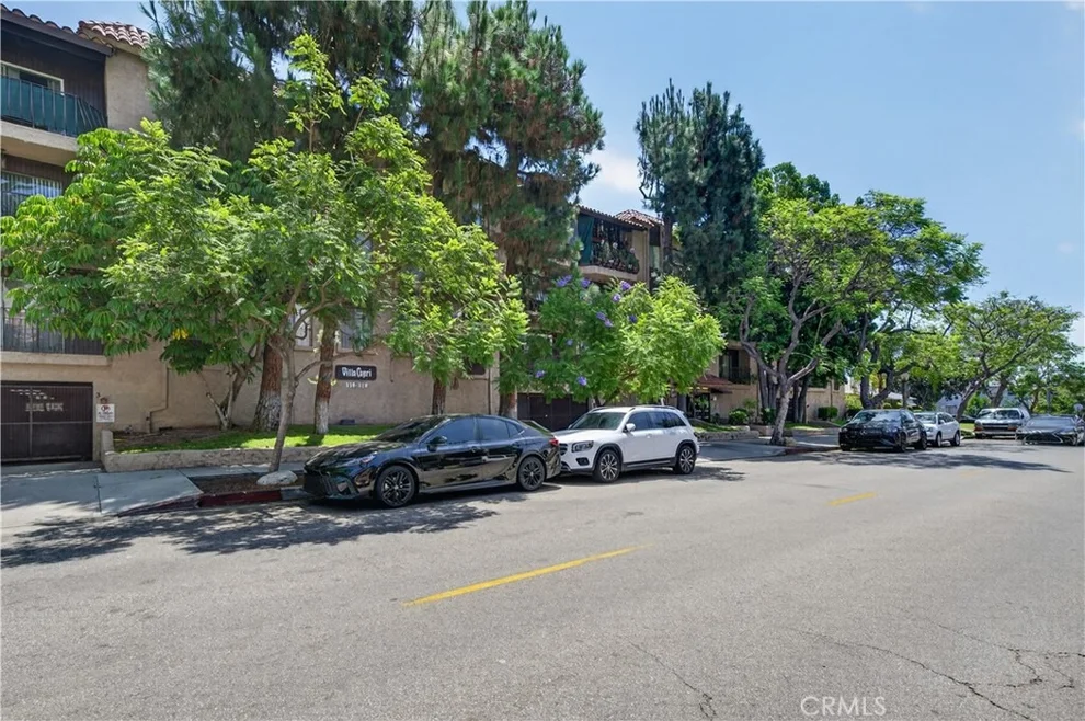Unit for sale at 310 N Jackson Street, Glendale, CA 91206