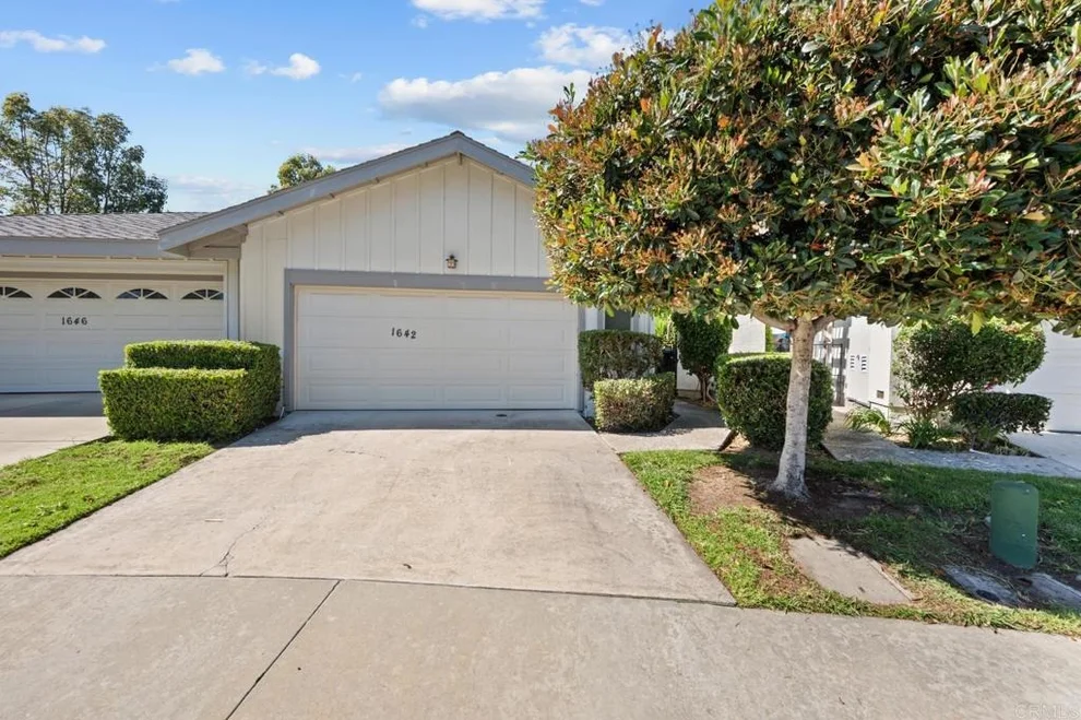 Unit for sale at 1642 Via Barlovento, San Marcos, CA 92078