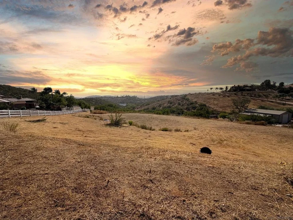 Unit for sale at 15530 SLEEPY CREEK RD, El Cajon, CA 92021