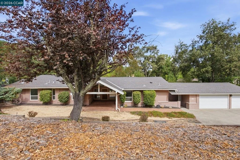 Unit for sale at 220 Hemme Ave, Alamo, CA 94507