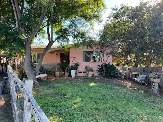Unit for sale at 935 39 E 7th Avenue, Escondido, CA 92025