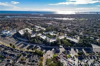 Unit for sale at 424 N Bellflower, Long Beach, CA 90814