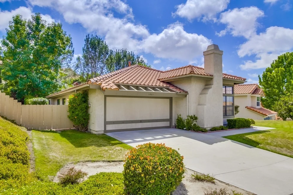 Unit for sale at 1801 Avenida La Posta, Encinitas, CA 92024