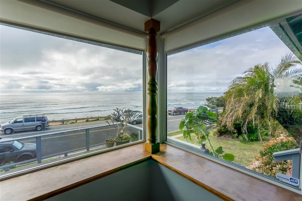 Unit for sale at 755 Sunset Cliffs Blvd, San Diego, CA 92107