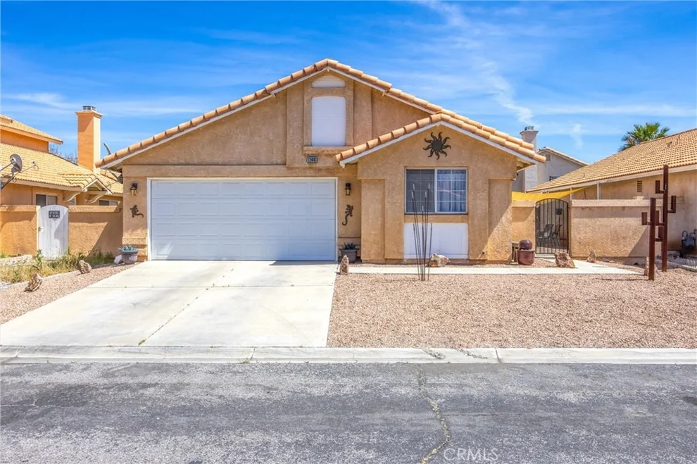 Unit for sale at 12441 Datewood, Victorville, CA 92395