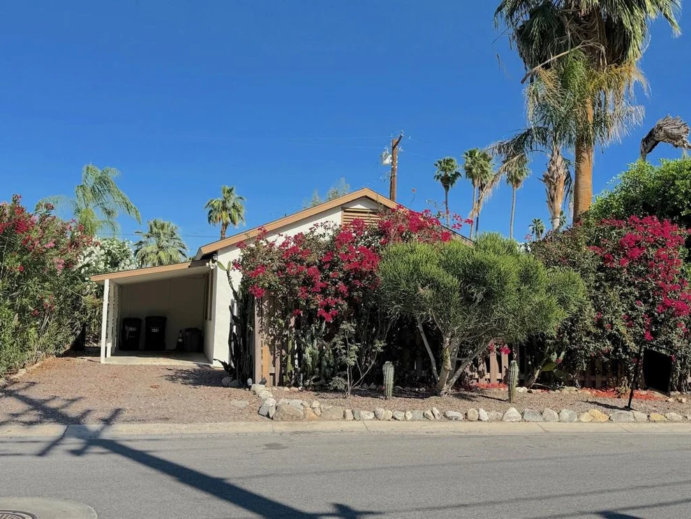 Unit for sale at 690 S Calle Palo Fierro, Palm Springs, CA 92264