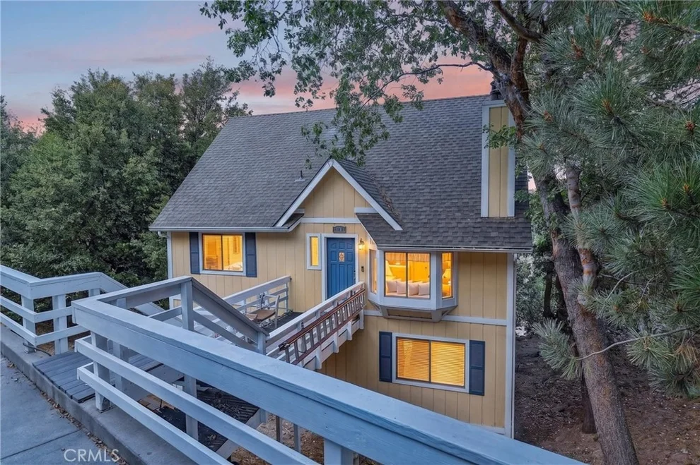 Unit for sale at 1127 Yukon, Lake Arrowhead, CA 92352