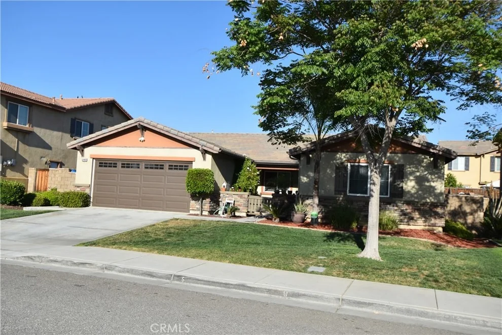 Unit for sale at 52992 Astrid Way, Lake Elsinore, CA 92532