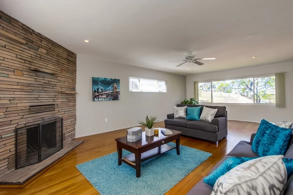 Unit for sale at 9462 Grossmont Blvd, La Mesa, CA 91941