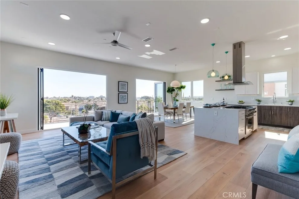 Unit for sale at 130 S Prospect Avenue, Redondo Beach, CA 90277
