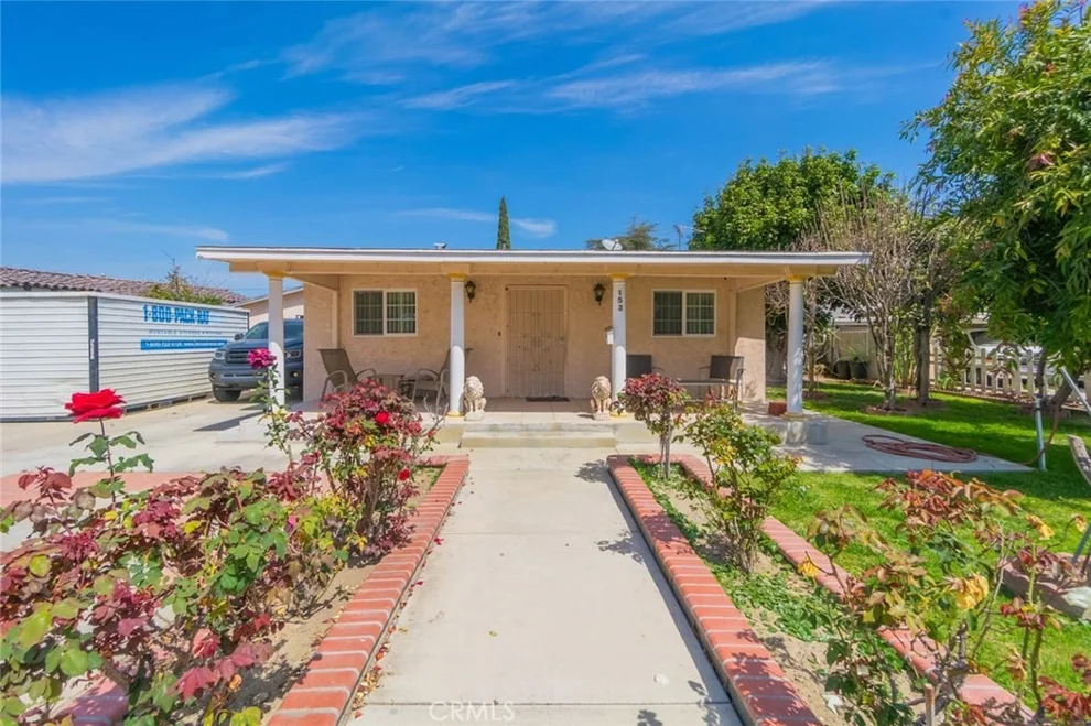 Unit for sale at 153 W Mountain View Street, Long Beach, CA 90805