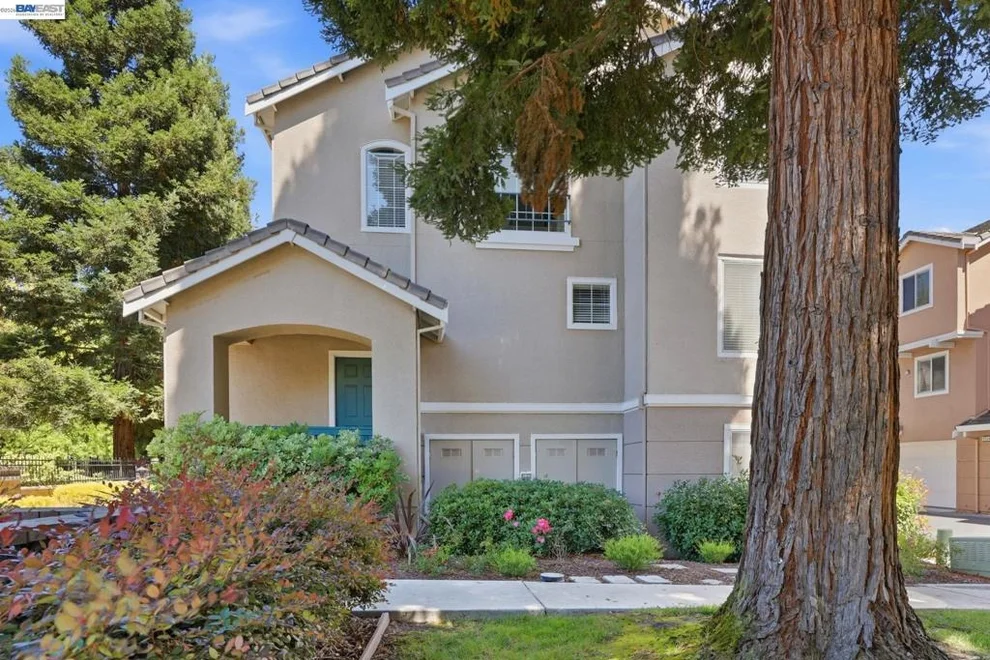 Unit for sale at 9003 Falcon St, Danville, CA 94506